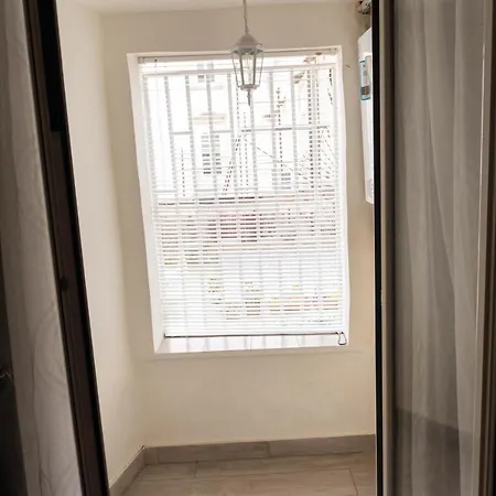 Neapolitan Roo شقة نابولي