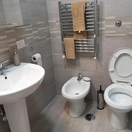 Neapolitan Roo * نابولي