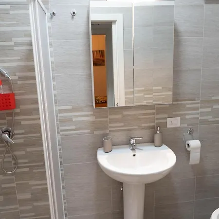 Neapolitan Roo * نابولي