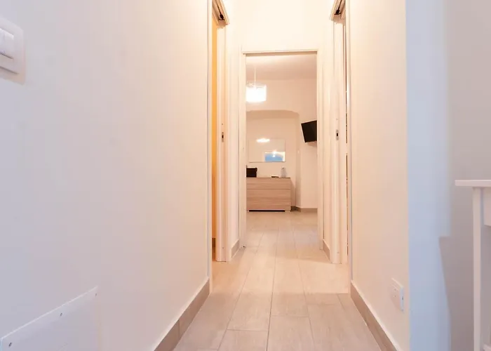Neapolitan Roo Apartamento *